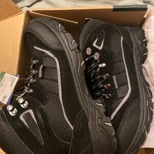 Itasca Men’s “Andes” Waterproof Boots Size 10.5